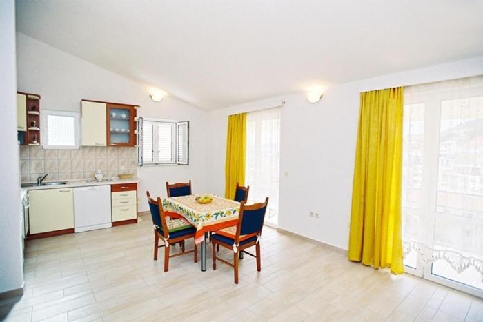 Apartments Sanja Hvar Town Exterior photo
