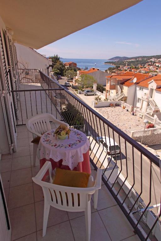 Apartments Sanja Hvar Town Exterior photo
