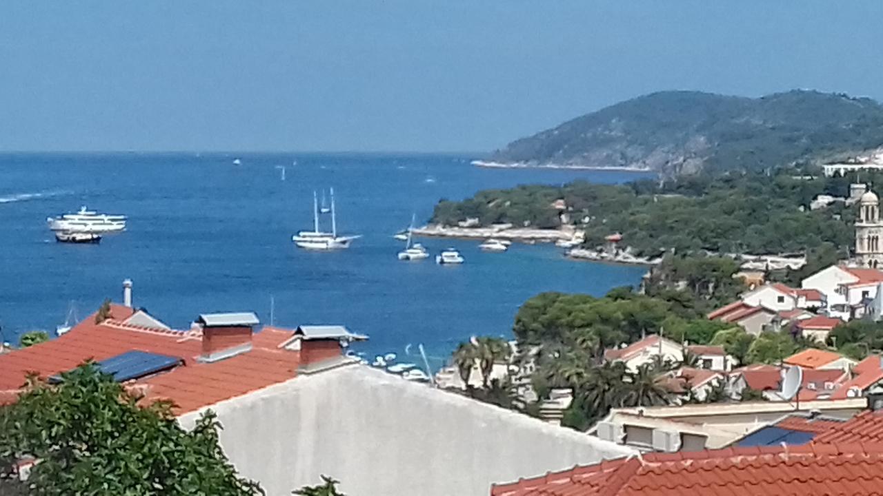 Apartments Sanja Hvar Town Exterior photo
