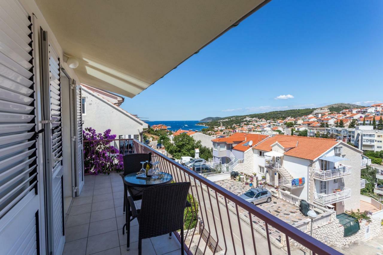 Apartments Sanja Hvar Town Exterior photo