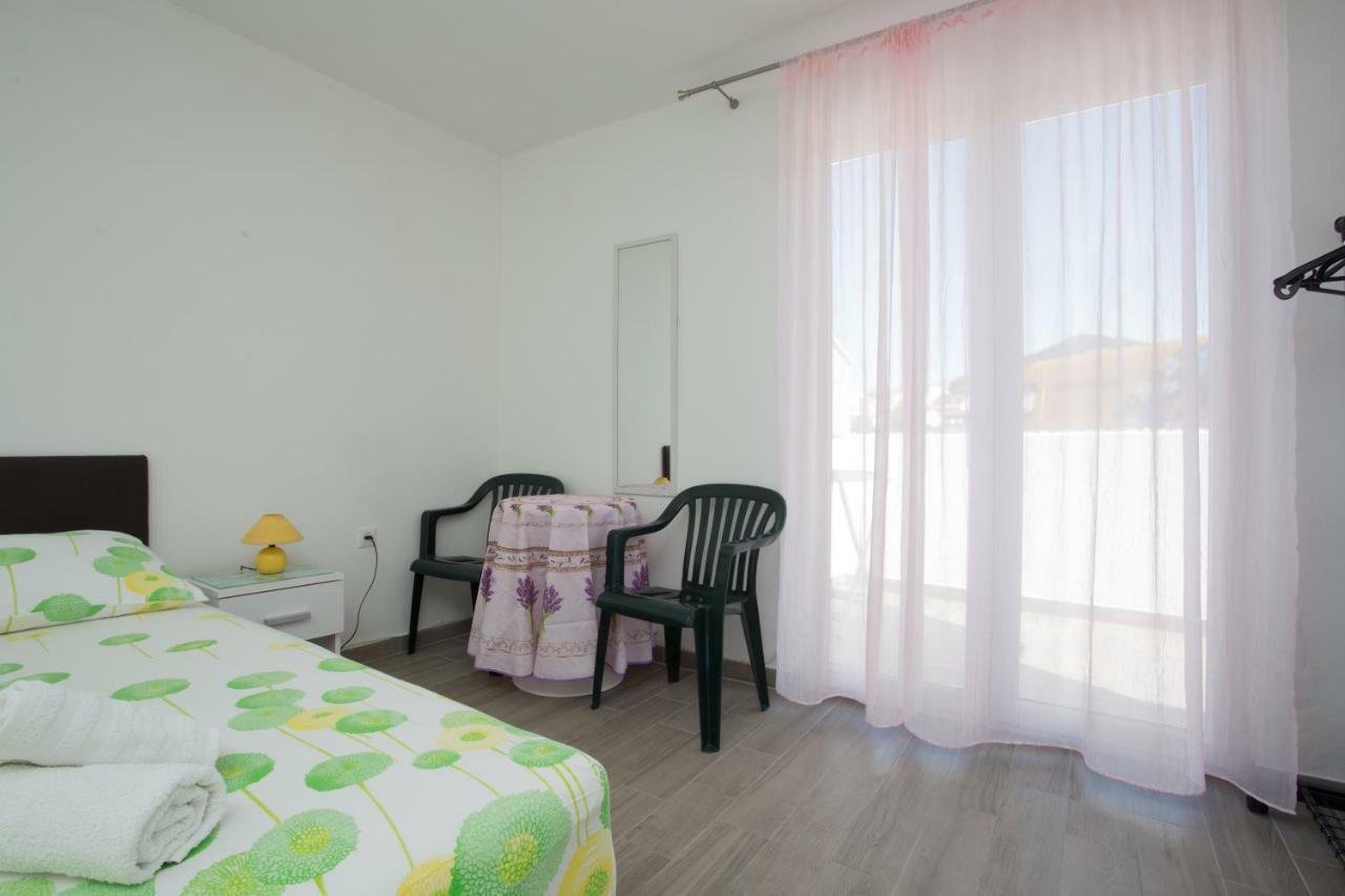 Apartments Sanja Hvar Town Exterior photo