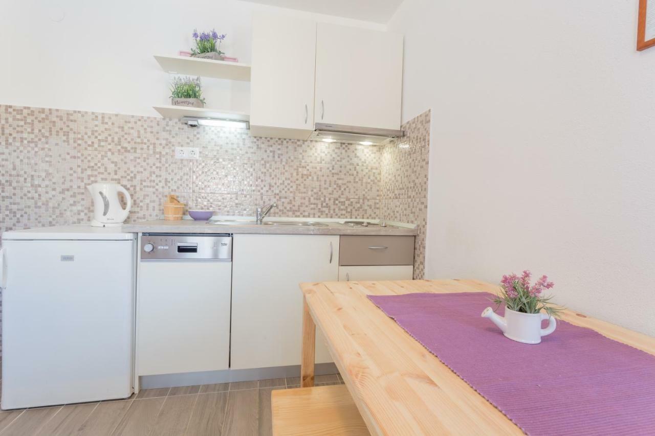 Apartments Sanja Hvar Town Exterior photo