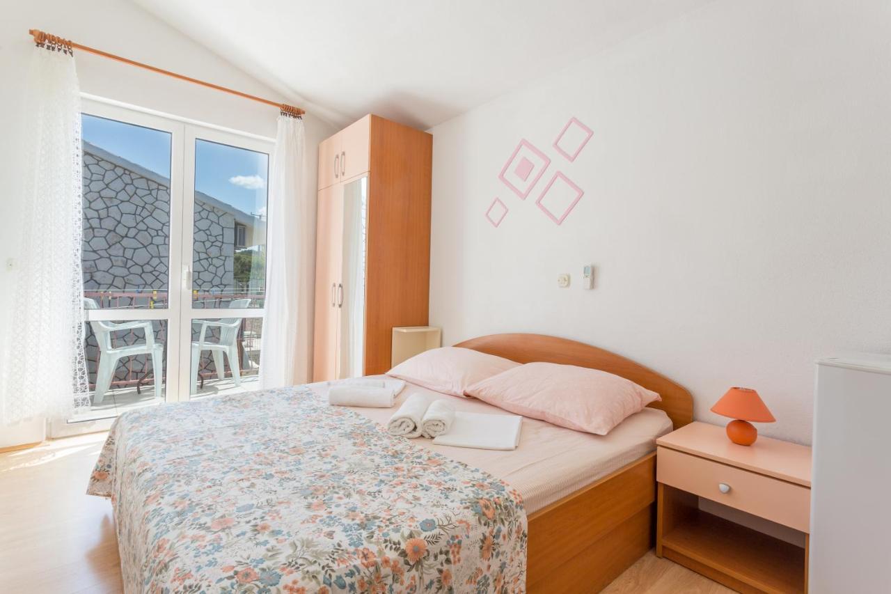 Apartments Sanja Hvar Town Exterior photo